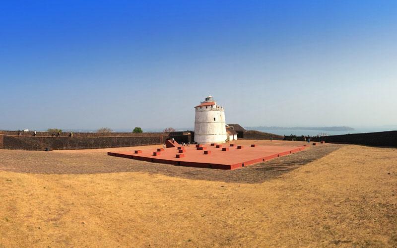 Fort Aguada ( Sinquerim - Goa )