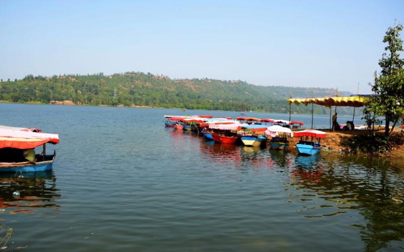Dudhani Lake ( Dudhani - DADRA & NAGAR HAVELI)