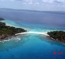 Natural Sand bar between North and South Cinque Islands